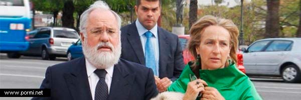 Arias Cañete Micaela Domecq dinero en Panamá