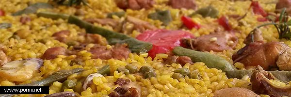 ¿La Paella valenciana lleva guisantes?